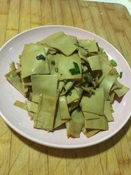 清炒豆腐皮