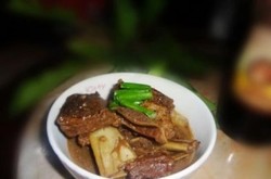 红烧牛排