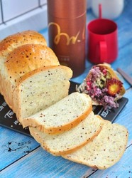 三色藜麦吐司