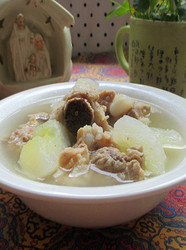 老黄瓜炖排骨