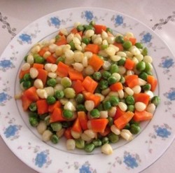 炒玉米豌豆胡萝卜丁
