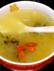 枸杞银耳汤