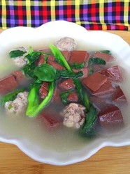 猪血肉圆汤