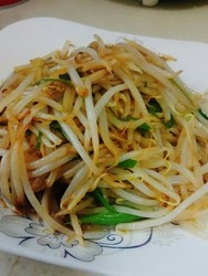 炒豆芽