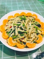 家常小炒—杏鲍菇炒香菜