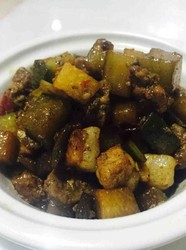萝卜炒肉丁