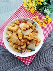 油豆腐炒肉