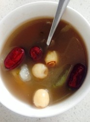 莲子红枣冬瓜汤