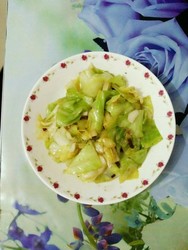 美味炒圆白菜