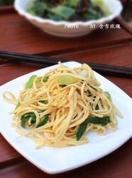 大蒜炒百叶