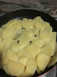 干锅土豆片
