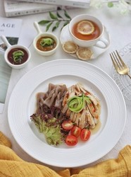 鸡肉魔芋沙拉