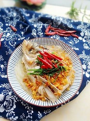 泡椒鱼头