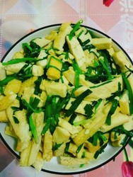 韭菜豆腐干