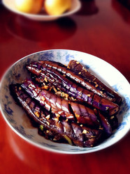 蒜蓉长条茄子