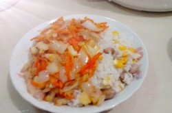 洋葱目鱼拌糯米饭