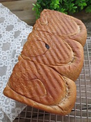桂圆枣泥提子吐司