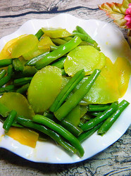 莴笋烧豆角