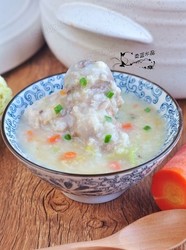 胡萝卜棒骨粥