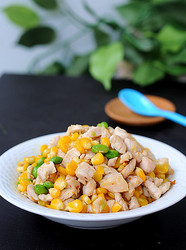 青豆玉米炒鸡丁