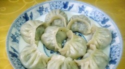 虾仁荠菜蒸饺