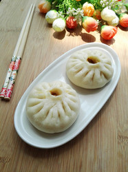 鲜蘑小肉包