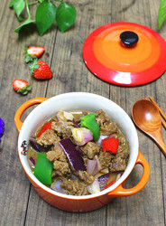 洋葱彩椒炖牛腩