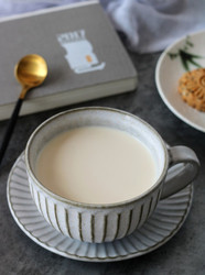 沙谷米茉莉奶茶