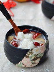 红枣甜酒煮糍粑