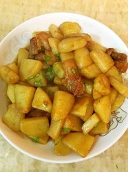 土豆烧肉