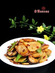 青椒香菇土豆片