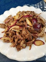 洋葱炒鸡心