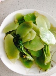 蒜香莴笋
