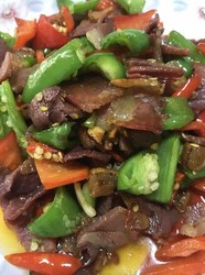 青红椒炒腊肉