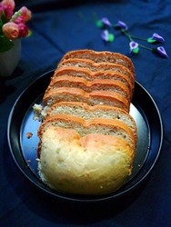 葱香味咸面包