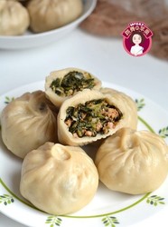 烫面野菜包子
