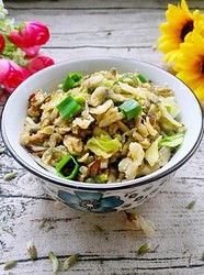 炒槐花饭