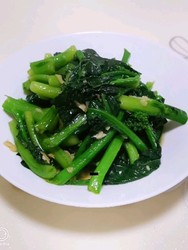 蒜蓉炒芥兰