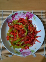 彩椒炒腊肠
