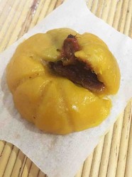 南瓜豆沙糯米饼