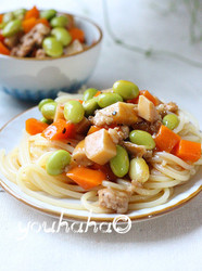 黑椒毛豆蘑菇酱拌面
