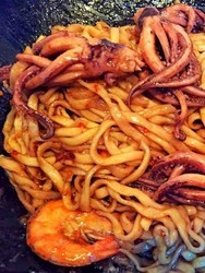 海鲜焖面