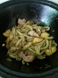 铁锅炖白芸豆