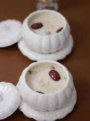燕麦牛奶炖花生