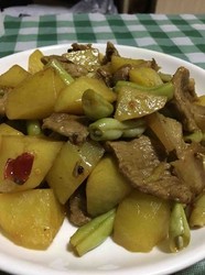家常豆角炖土豆