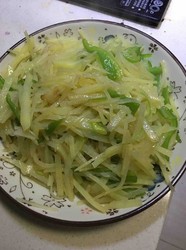 清炒青椒土豆丝