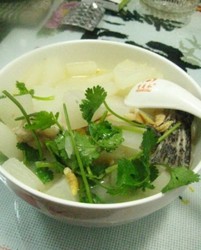 鮸鱼白萝卜汤