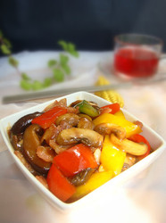 培根彩椒炒双菇