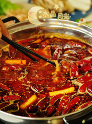 腊排骨麻辣火锅