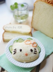 鸡蛋吐司三明治